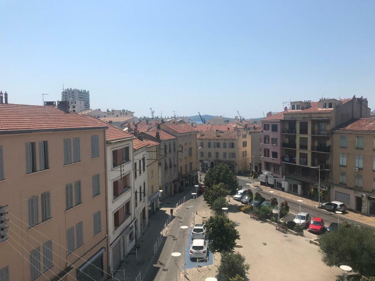 Appartement Proche Centre Ville, Port, Et Mont Faron Toulon Exterior foto